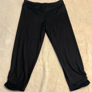 Layer 8 Performance Cropped Pants, Youth XL